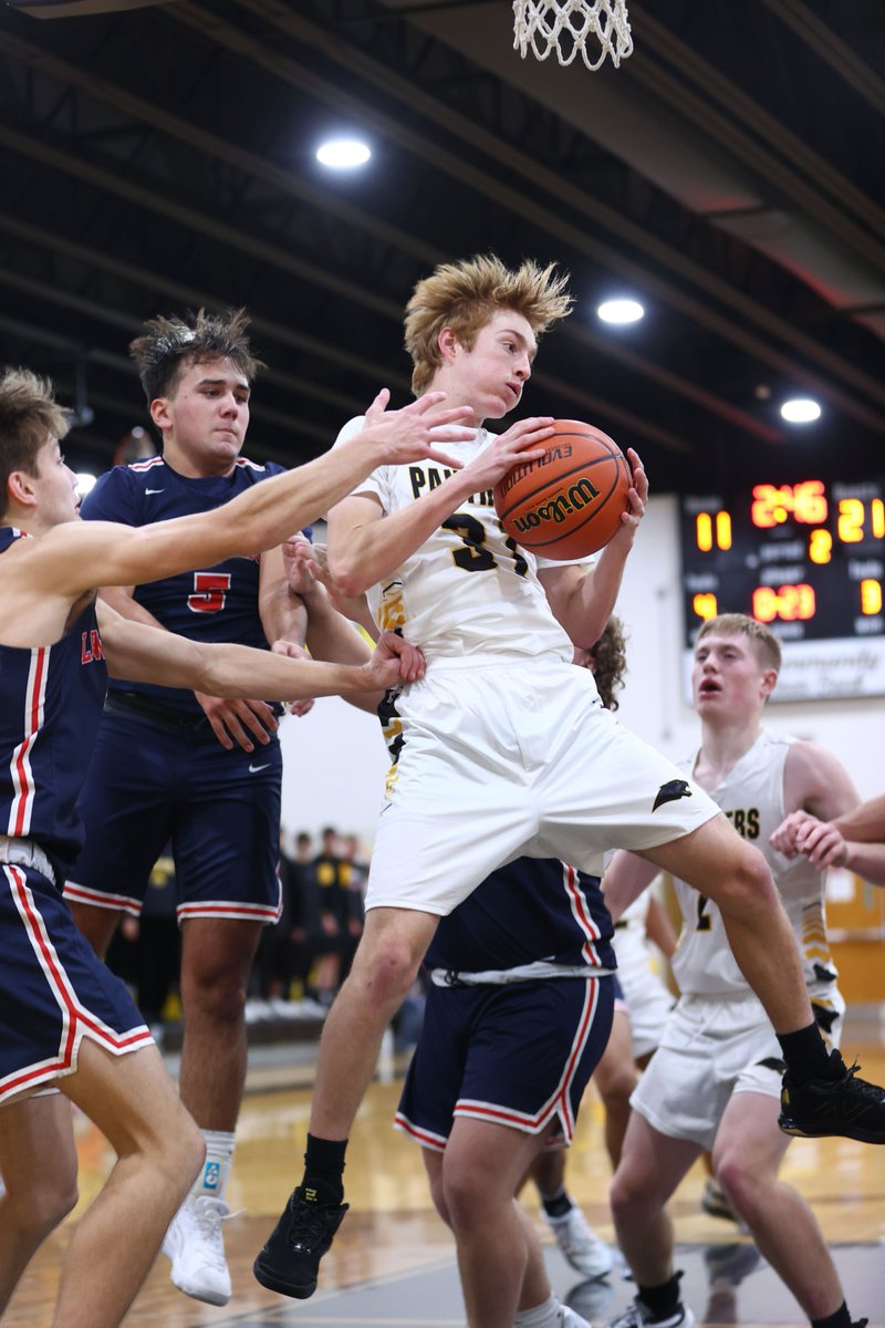 TimBathKT's tweet image. Pioneer defeats Lewis Cass boys in the Cass County Tournament. More photos at: pharostribune.com/gallery/collec…