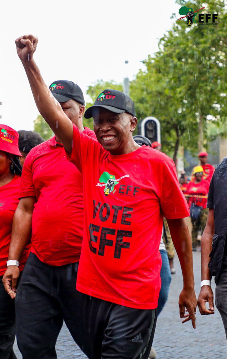 athenkosi591's tweet photo. I will always be greatful to the EFF & the Commander In Chief. I now live & breathe the Economic Freedom Fighters. Jacob Zuma & Cyril Ramaphosa saved young people by expelling the CiC because we were lost but now we have a place called home as young people.
#IGazi
#3rdNPA https://t.co/qKgpeit3Sr