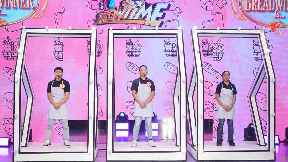 itsShowtimeNa's tweet photo. π Sino sa tingin niyo ang totoong Breadwinner na Sisig Vendor?
#ShowtimeDisyembreyyy #AngTheBreadwinnerIs #ViceGanda
Watch us Live, Follow, and Subscribe here:
https://t.co/Gs3IAXU5tb https://t.co/6M1y8r64oS