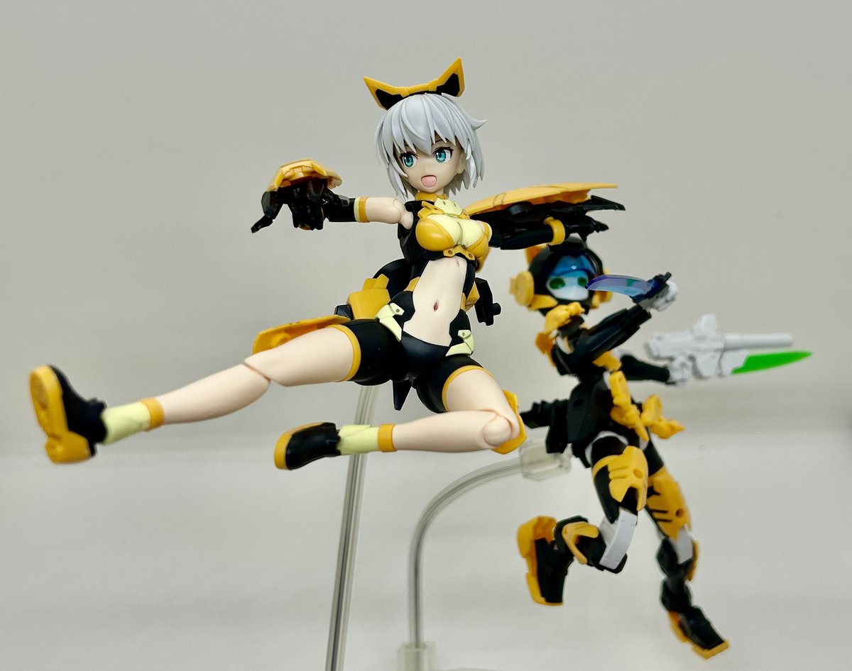 teach_ddi's tweet photo. #30MS
「いっくよー！アチェ！」「チョットマッテ、ネェサン」

「ネェサンガシンパイ」「ごめんね！」

こんな感じの関係性をイメージしてる https://t.co/Py7YpTjuGO