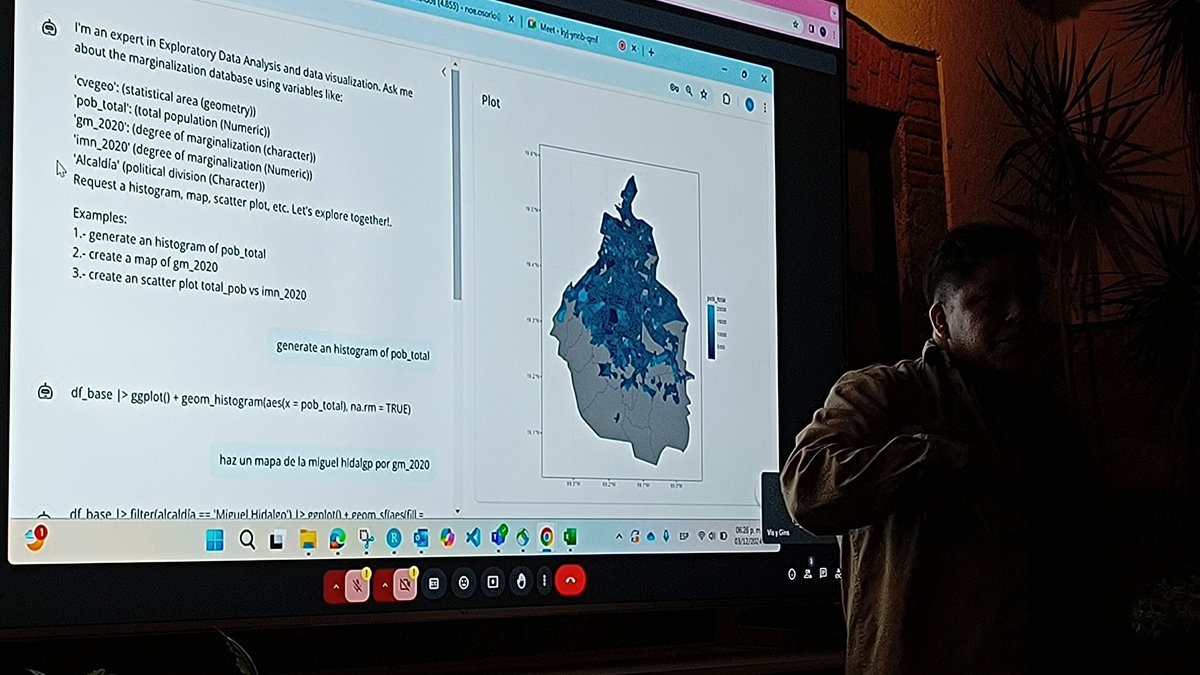 jm_casanueva's tweet photo. Pura inspiración #dataviz en este 1er @VisyGins con proyectazos y conversación. 
#DataVisualization https://t.co/UySShnQ6nK