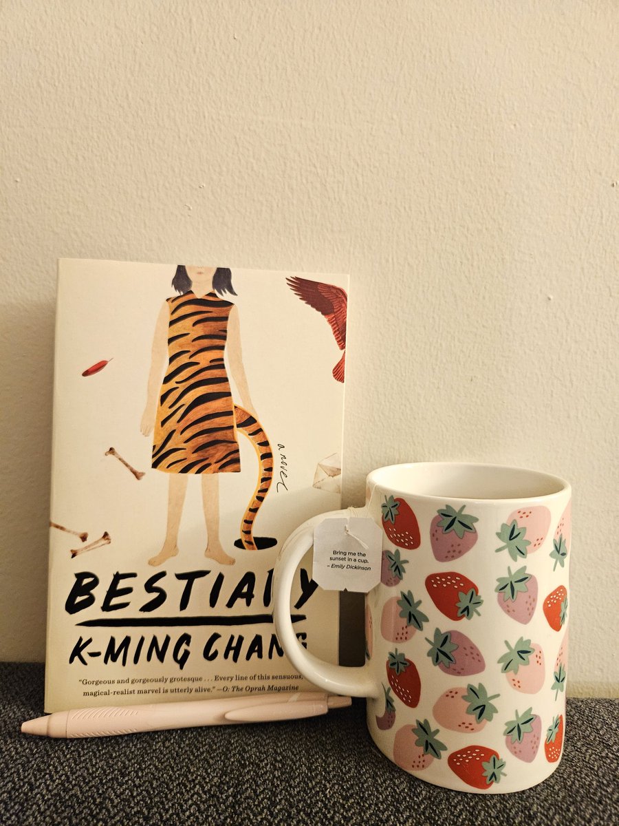 amonthofsundaes's tweet photo. evening tea and a reading list book i picked up today
excited for this one, will only read a bit before bed https://t.co/L482WO5tJS