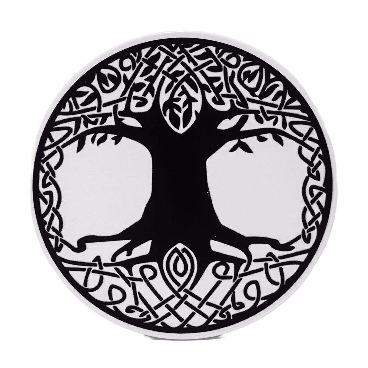 Crann Bethadh Shaving Soap: "Green notes and fresh aquatics, Crann Bethadh is our take on a Tweed favorite. #TreeOfLifeSoap"