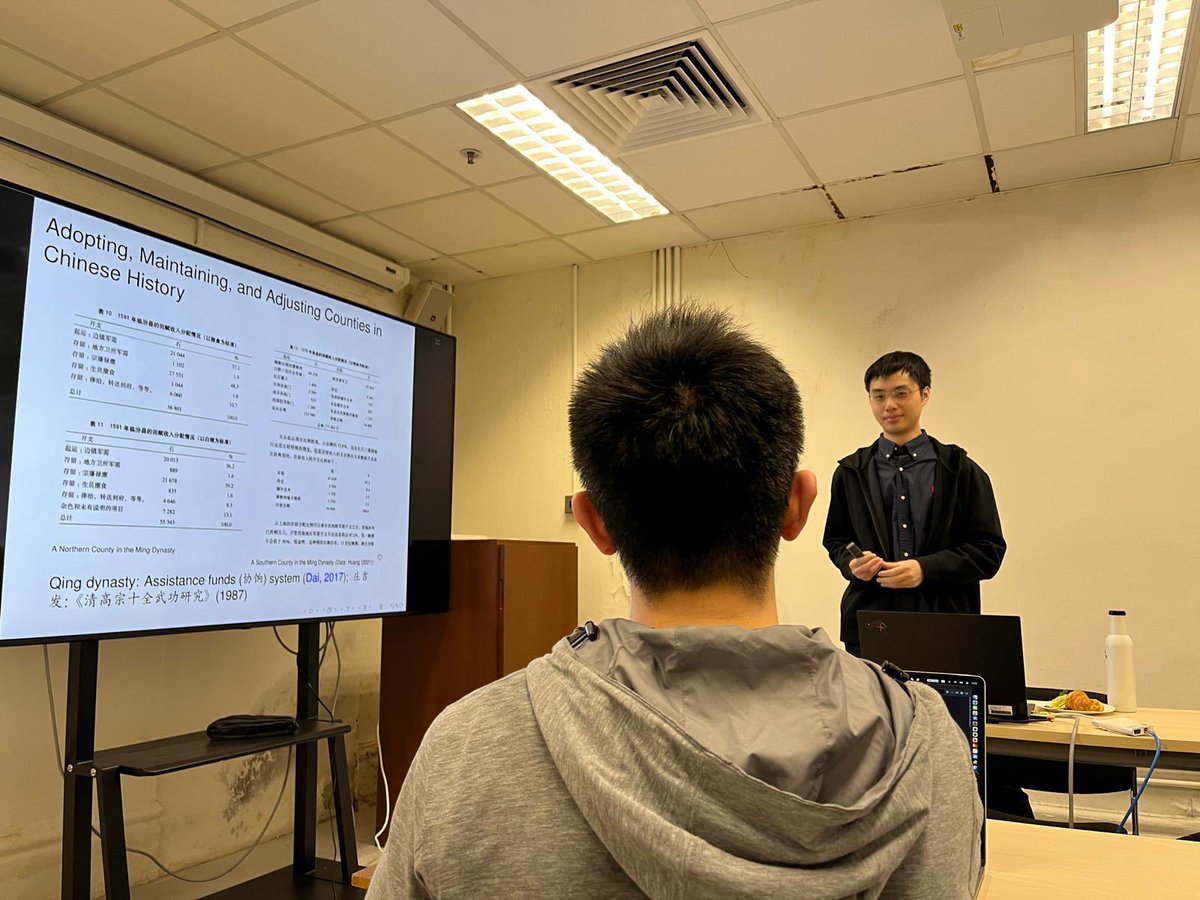 QuantHistoryHKU's tweet image. 🌟 QH Lunchtime Workshop 
Our PhD candidate, Yuchen Wei, is presenting his joint work with #ZhiwuChen and fellow PhD candidate, Senhao Hu. The presentation is titled “War, Unification, and the Rise of Chinese Cities.” A discussion will follow. 

#PhD #ResearchPresentation…