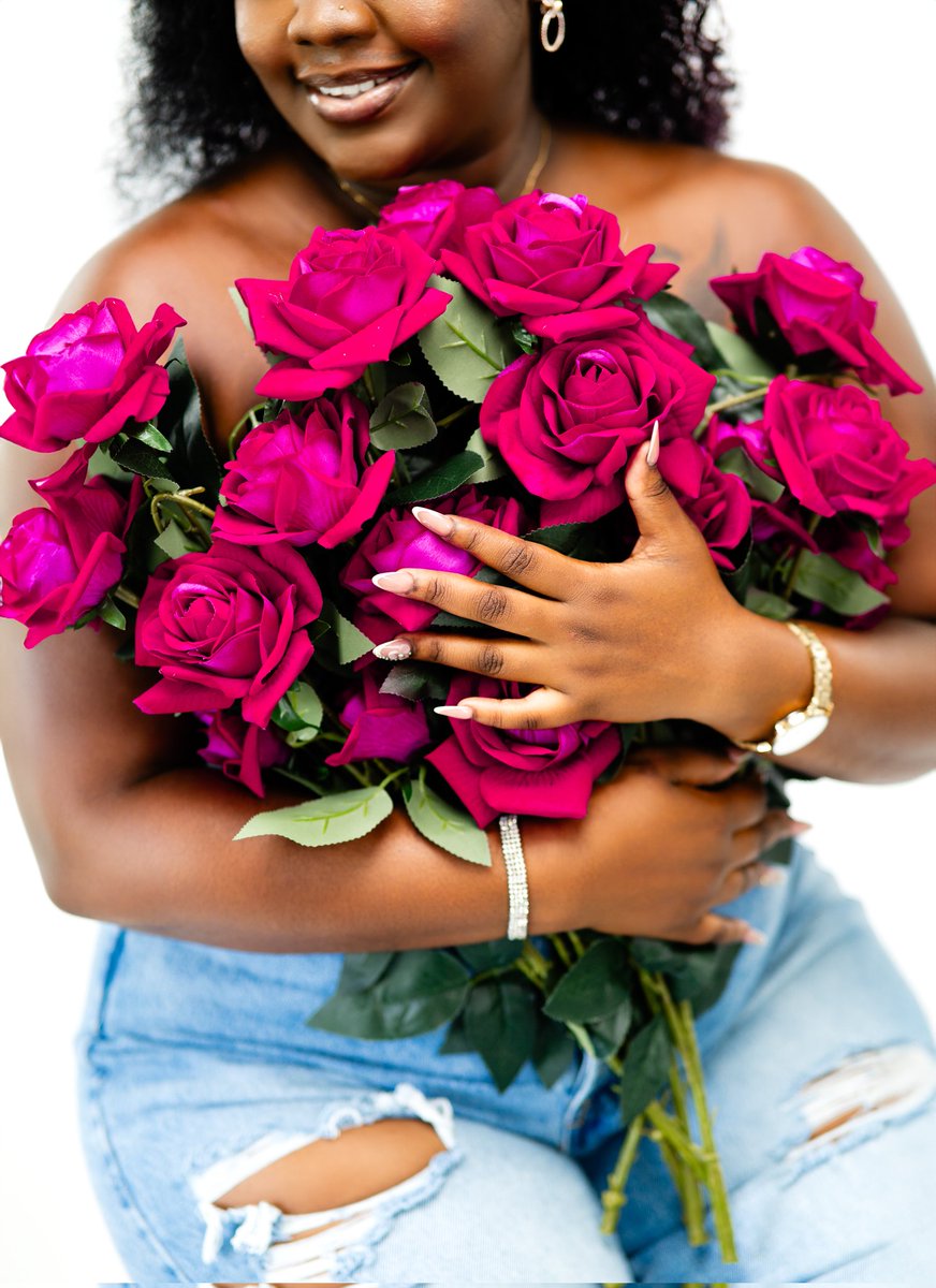 🇱🇨 𝑨𝒃𝒐𝒗𝒆 𝑨𝒍𝒍 𝑬𝒍𝒔𝒆, 𝑬𝒎𝒃𝒓𝒂𝒄𝒆 𝑻𝒉𝒆 𝑭𝒍𝒂𝒘𝒔 !
.
Model : KaeKae
.
Shot by <a href="/ternielstvalle/">Terniêl R $t.Vall€ 🇱🇨</a>
.
Company: Imperial Productions 758 @imperialproductions758
.
.
Website: