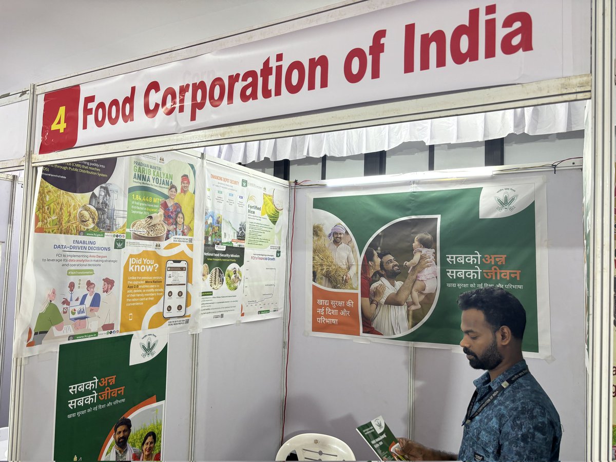 FCIDOTrissur's tweet image. FCI DO Thrissur Participating Vendor Development Programme Organised by MSME, DFO, Ayyanthole, Thrissur on 04.12.24. @DARPG_GoI @FCI_India @FciKerala @fcisouthzone_pr @fooddeptgoi #msme #vdp