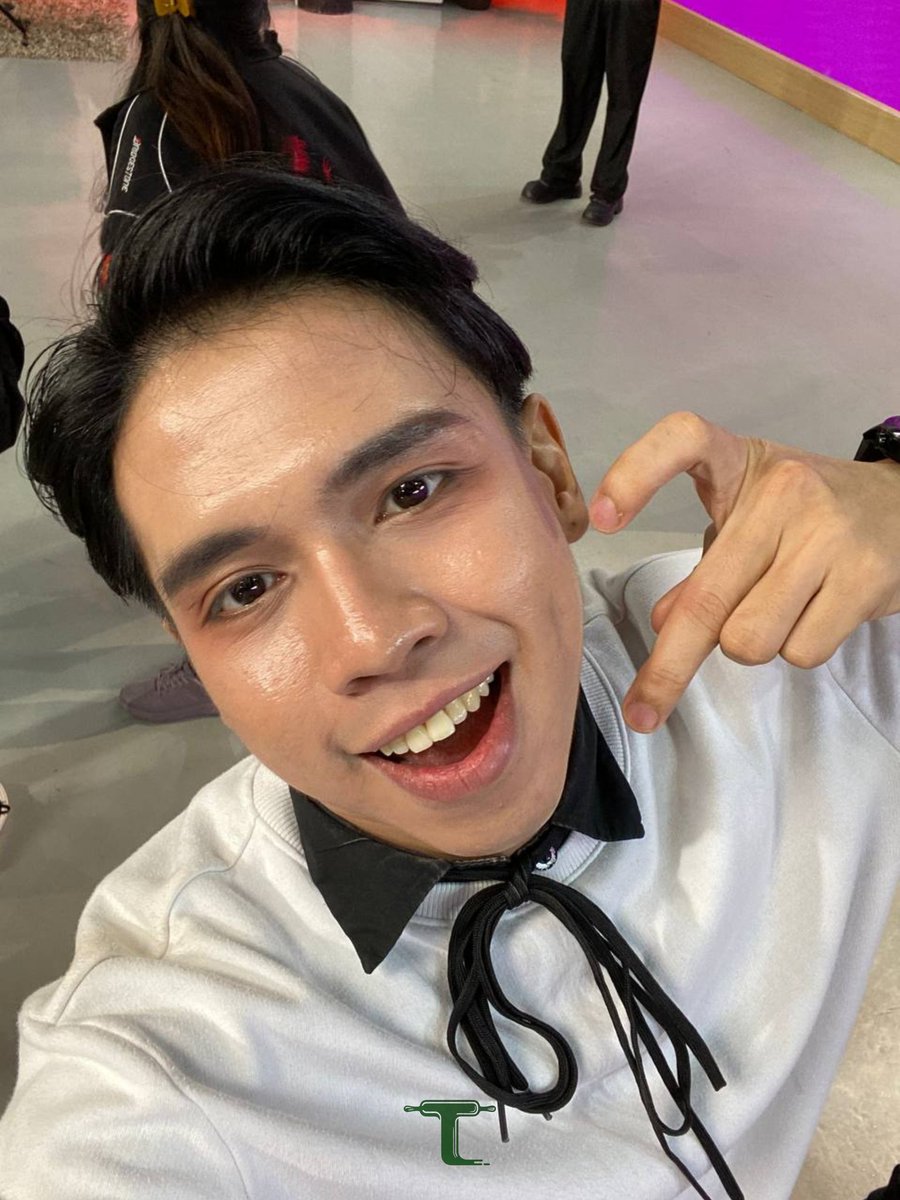 tatinites_ofc's tweet photo. [120425] KADA UMAGA

MAHUSAY MALUPET MAANGAS

📍 NET25 , QC

#ASTER #ASTER_TATIN #ASTER_AXIS  #TATINapay
@_asterofc  @asterisk_ph  @_twinklesofc  @aster_tatin https://t.co/C65QUEQfjy