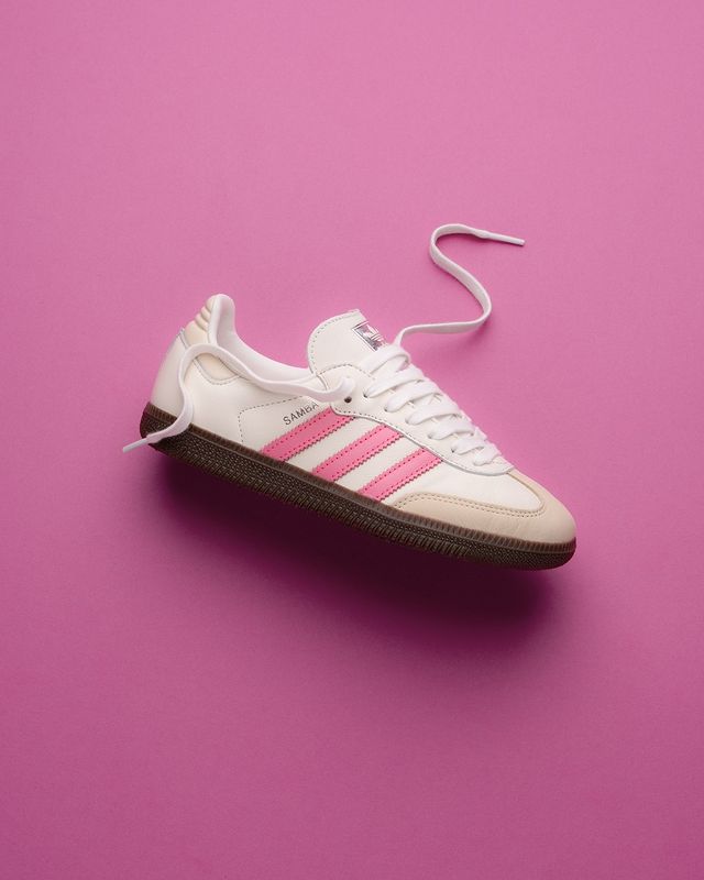 JustFreshKicks's tweet photo. adidas Samba OG 'Lucid Pink' 🎀

AD:https://t.co/R4pqU8ITOS
SNS:https://t.co/7k5uV6TXJa
KC:https://t.co/5wXUsw6gwk https://t.co/gjTrsXw6ZL