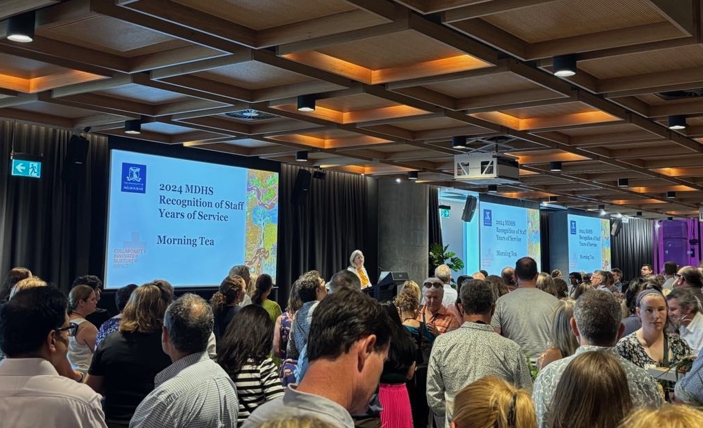CHESM (@chesm_unimelb) on Twitter photo Congratulations to CHESM team members recognised at the 2024 <a href="/UniMelbMDHS/">UniMelb MDHS</a> Recognition of Staff Years of Service event yesterday 🎉
10+ yrs
<a href="/KadePaterson/">Kade Paterson</a>
Penny Campbell
<a href="/libbyns/">Libby Spiers</a>
20+ yrs
<a href="/ben_metcalf/">Ben Metcalf</a>
<a href="/HinmanRana/">Prof Rana Hinman</a>
Adam Bryant
25+ yrs
<a href="/KimBennell/">Kim Bennell</a>
Team colour-coordinated too! Congratulations to CHESM team members recognised at the 2024 <a href="/UniMelbMDHS/">UniMelb MDHS</a> Recognition of Staff Years of Service event yesterday 🎉
10+ yrs
<a href="/KadePaterson/">Kade Paterson</a>
Penny Campbell
<a href="/libbyns/">Libby Spiers</a>
20+ yrs
<a href="/ben_metcalf/">Ben Metcalf</a>
<a href="/HinmanRana/">Prof Rana Hinman</a>
Adam Bryant
25+ yrs
<a href="/KimBennell/">Kim Bennell</a>
Team colour-coordinated too!