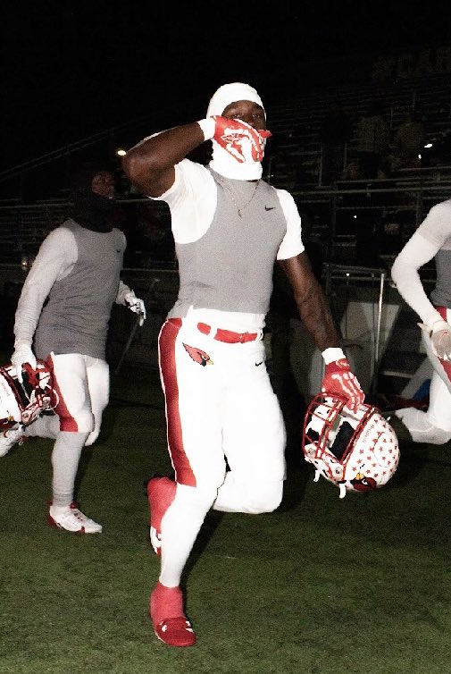 Season stats 🚨
Rushing: 862 yards 
Receiving: 1100 yards 
All purpose:2457 yards
27 touchdowns 

Career 🚨
Rushing: 2304 yards
Receiving: 2814 yards
All purpose: 6260
60 touchdowns 
Single Season touchdown record 🥇
Career all purpose yards record 🥇
Single game rushing yard