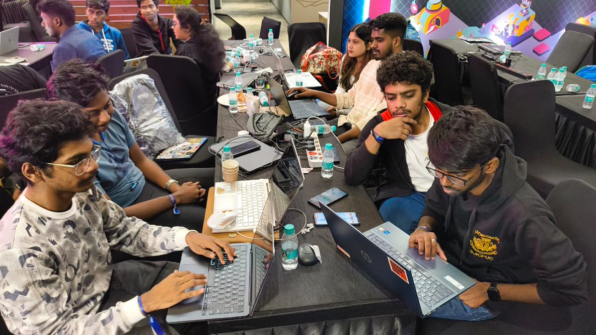 Shashikumar094's tweet photo. Big thanks to #Okto and #Unfold24 for fostering innovation! Proud to have contributed via code and storytelling, making meaningful contributions to the open-source and Web3 communities. 💻✍️
#Web3 #Blockchain #Hackathon #TechForGood https://t.co/9y03klt5QA