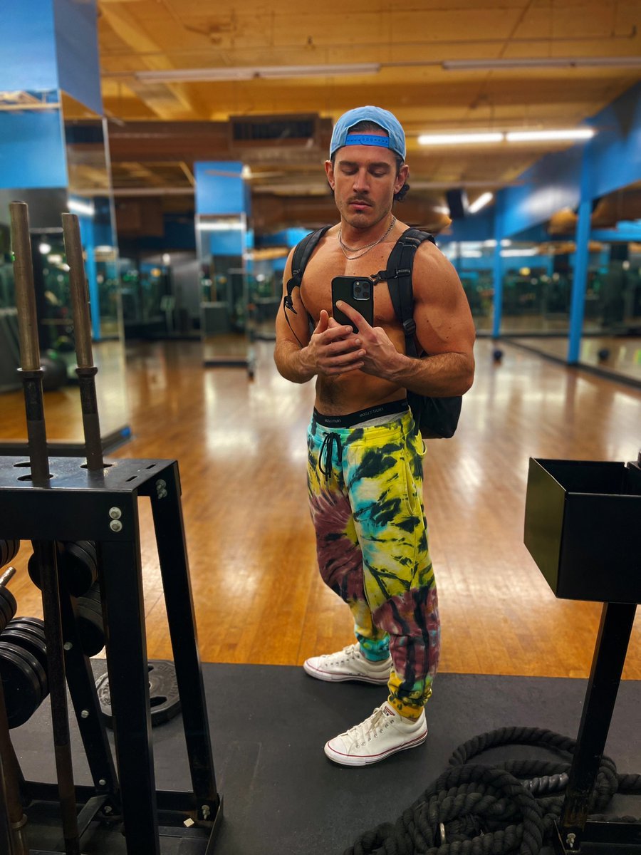 MKSART's tweet image. Workout done, time to eat