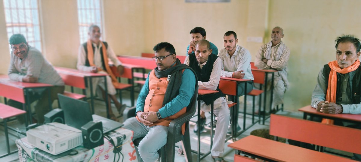 atulya_vikas's tweet image. Empowering our farmers!
A  fruitful meeting was held in our village to address agricultural challenges and share sustainable practices. Together, we grow stronger.

#AtulyaVikas #FarmersFirst #SustainableFarming