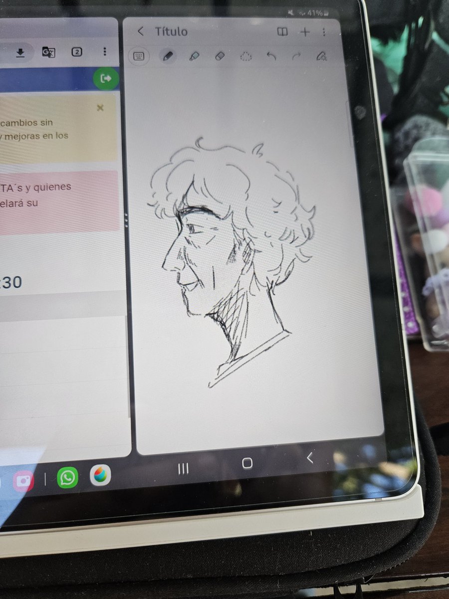 JacksonZalgo's tweet photo. Pues mientras me estaban funando (o intentando) yo estaba agendando materias y dibujando a Roberto de perfil-
#cdntwt #cdn #cuartetodenos #4teto #robertomusso https://t.co/IviABShgcd