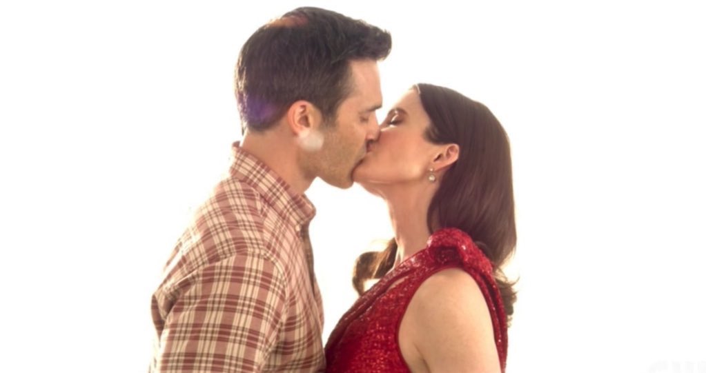 The quintessential reason why this show will go down in history as the greatest depiction of Superman and Lois. Loved this show and all those who created and acted...GOAT #SupermanAndLois <a href="/tylerhoechlin/">Tyler Hoechlin</a> <a href="/BitsieTulloch/">Elizabeth Tulloch</a>