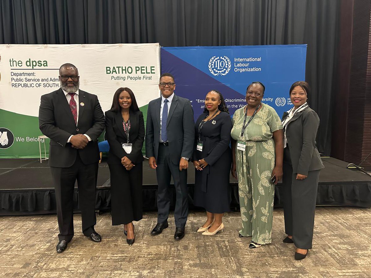 ilo_pretoria's tweet image. A momentous occasion during the #16DaysofActivisim2024 
Minister Inkosi Mzamo Buthelezi of @thedpsa  🇿🇦 launched the National Policy on Prevention &amp;amp; Elimination of Harassment in the Public Service World of Work. 
@ilo was there to witness this big step in the World of Work