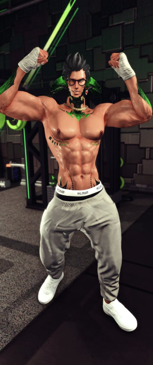 Soreaf1's tweet image. Woop!! Green scales are back thanks to a super awesome person and their friend *squishes*