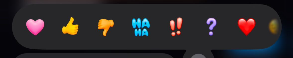 ChrisJBakke's tweet image. It’s so funny that there is a team of over 700 people at Apple who all make $350K - $20M TC that designed this, approved it, and shipped it: