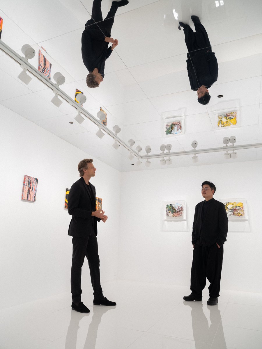 idayukimasa's tweet photo. Public opening of the show starts tomorrow.
Don't miss it.
We are embarking on a journey of new beginnings! 🌍

YUKIMASA IDA
“DAY ZER0”
Villepin Gallery
https://t.co/N2TM2h0zeD

December 5th, 2024 to March 2025⁠
Tuesday to Sunday|11 AM to 7 PM (By appointment only)⁠
Monday | Closed⁠
Address: 53-55 Hollywood Road, Central, Hong Kong
—

#yukimasaida #hongkong #villepin