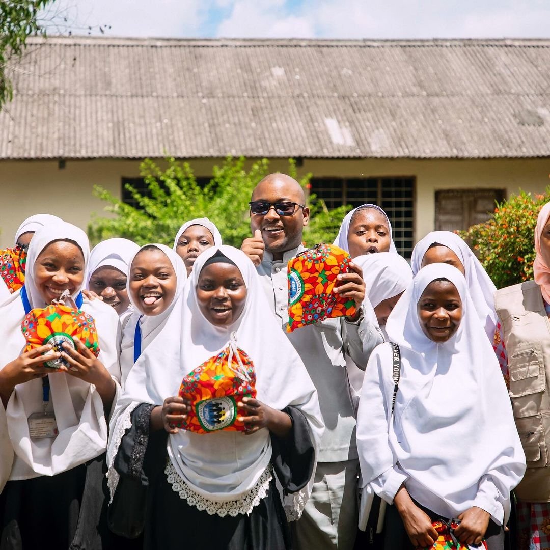 maishaborafdn's tweet photo. #16DaysOfActivism, ZMBF under the TumainiInitiative, collaborated with the Ministry of Education and the Infinity Foundation to distribute TumainiKits to11 schools in South Unguja Zanzibar Over 400 students received reusable sanitary kits, promoting menstrual hygiene, education https://t.co/34yP2JBhPs