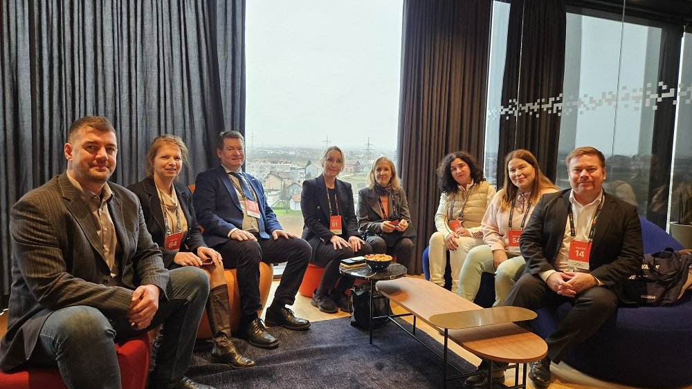FinEmbCroatia's tweet photo. We hosted the regional Southeast Europe @teamfinlandfi workshop in Zagreb and visited two fast-growing and future-oriented examples of the 🇭🇷 economy: the tech unicorn @Infobip and Croatia's leading DIY retailer #Pevex who had just opened a brand new logistics center in Zagreb. https://t.co/Z4peARN6iV