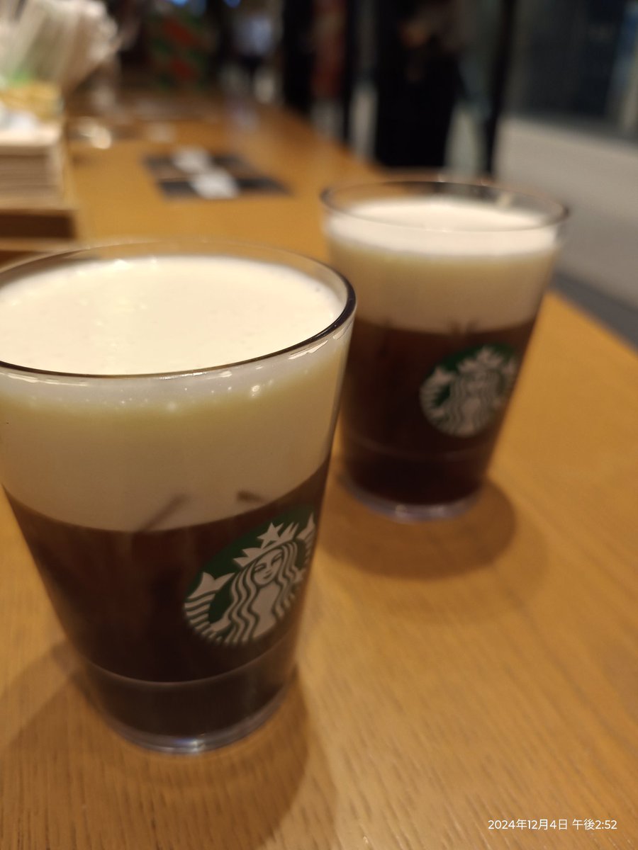 koko_kenkyu's tweet image. 異動が決まった同僚と酢重→スタバ。45歳で狂う説が話題だけど、仕事親の介護子どもの世話住宅ローン自分の健康問題が怒涛の如く押し寄せてくる年代だからおいしいもの食べてどうにかかわしながら何となくやっていくしかないよねえ、と結論。気分転換にアイコン変えた　#saltreduction #hypertension