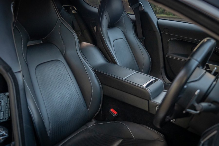 ChilternAston's tweet photo. New arrival!
2015 Aston Martin Rapide S - Eight Speed.
Onyx Black, Obsidian Leather, contrasting Silver stitching
45k miles, £47,850, sold serviced + our warranty
https://t.co/GxEvNynw5o
#chilternaston #astonmartin #rapides #astonmartinrapides #astonmartinrapide https://t.co/u1xNeSpRQp