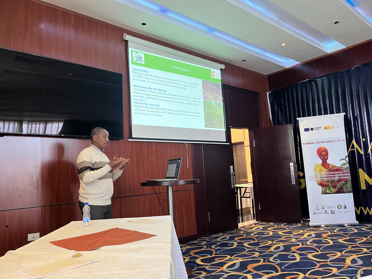 EthiolatinCoffe's tweet photo. Day 2 of the #WomenCoffeeClimate discussions 🌍☕: Presenters from AMUCAFE (Honduras), #TecniCafe, #ECTA, #EFD, @OSSREA , & #WICE shared strategies, guidelines, & recommendations developed under the project. Inspiring collaborations driving sustainability & empowerment! https://t.co/pYqjmTlDhy