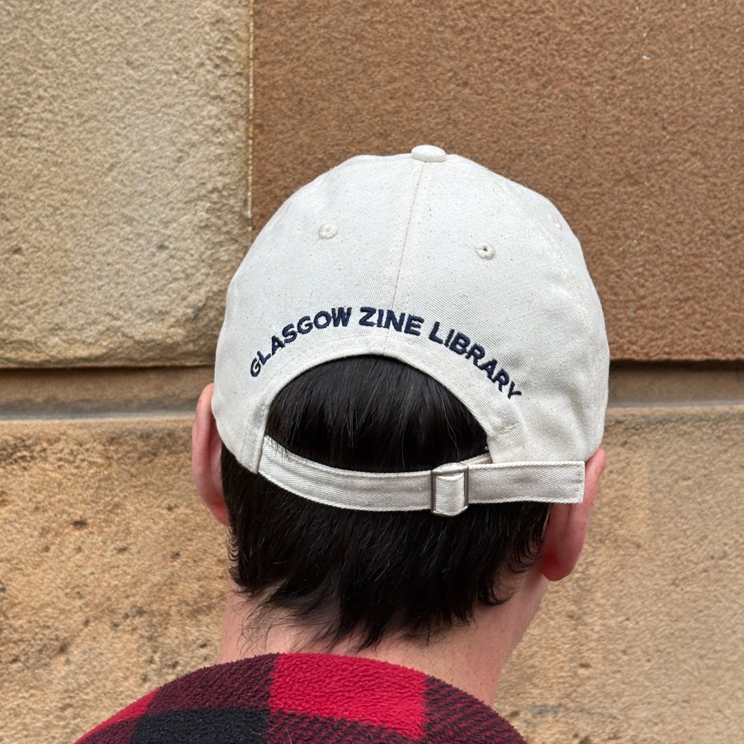 🧢 CAPS 🧢

We have a very limited number of these GZL logo caps available for sale online and in the Library! Printed in Govan by DOT DST ❤️‍🔥

Featuring Bungo Sign Co's design from the front of our home on Albert Road!

glasgowzinelibrary.com/shop