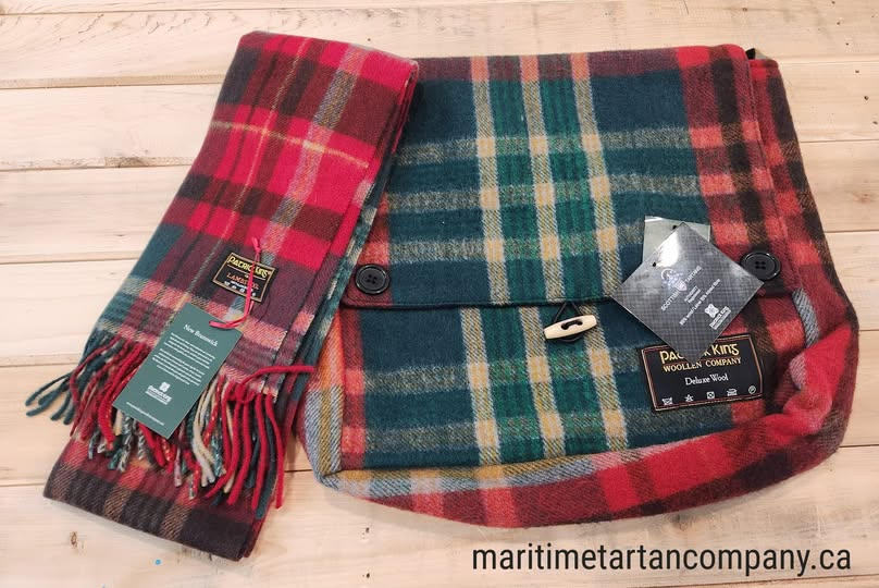 We have just 2 of these sets.

New Brunswick Tartan Wool Messenger Bag and Lambswool Scarf set

Reg $125 plus tax and shipping

NOW - $90 plus tax and Courier Shipping

To order visit

maritimetartancompany.ca/product-page/n…

Maritime Tartan Company
28 Church Street
Amherst Nova Scotia