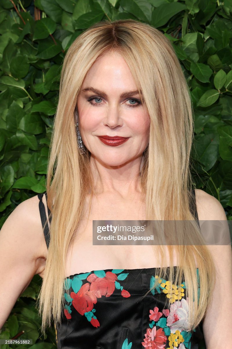 kidmanarchive's tweet photo. Nicole Kidman at the 34th Annual Gotham Awards https://t.co/WUwA53pxXF