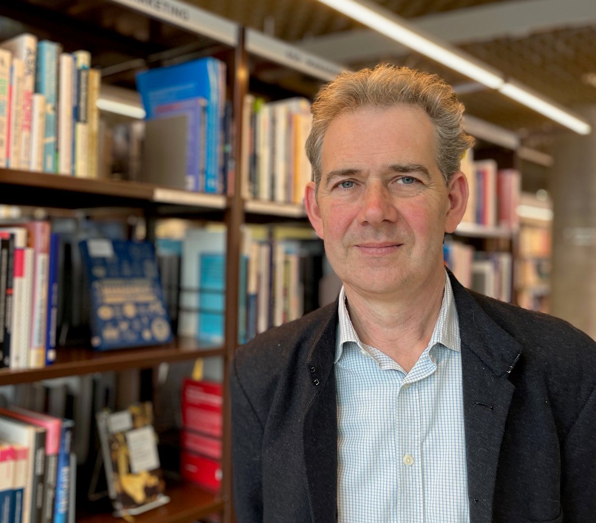 markus müller-schinwald (@muellerschin) on Twitter photo Die Lage in Georgien ist gefährlich, sagt <a href="/Tom_deWaal/">Thomas de Waal</a>, Kaukasus-Experte der <a href="/Carnegie_Europe/">Carnegie Europe</a> im <a href="/oe1/">Ö1</a>-#Europajournal-#Podcast. Wir besprechen, ob und wie weit pro-russische die Führung, welche Möglichkeiten die EU hat und was Orbans Ungarn damit zu tun hat.
sound.orf.at/podcast/oe1/oe… Die Lage in Georgien ist gefährlich, sagt <a href="/Tom_deWaal/">Thomas de Waal</a>, Kaukasus-Experte der <a href="/Carnegie_Europe/">Carnegie Europe</a> im <a href="/oe1/">Ö1</a>-#Europajournal-#Podcast. Wir besprechen, ob und wie weit pro-russische die Führung, welche Möglichkeiten die EU hat und was Orbans Ungarn damit zu tun hat.
sound.orf.at/podcast/oe1/oe…