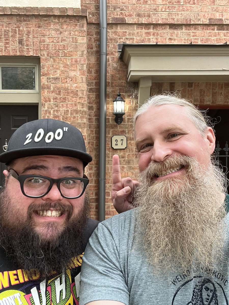 2000inch's tweet image. Dave and Ethan are busy trying to remember which whole number comes after 26, so there will be no new inch episode today.
Today is a good opportunity to go back and listen to an old episode! May we suggest Episode 58” with Kenneth Guinup?
#2000inch #gillandchill #staycheesy