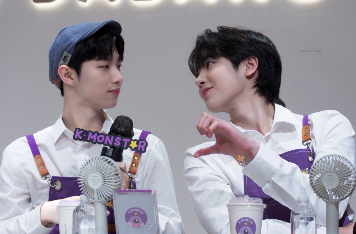 xikeyr0ad's tweet photo. 240707 𝗛𝗔𝗣𝗣𝗬 𝗛𝗬𝗨𝗡𝗪𝗢𝗢 𝗗𝗔𝗬 🫶🏻

#HAPPY_HYUNWOO_DAY #GoldenVoicePreciousHyunwoo #우리_은빛목소리_현우 #Hyunwoo #xikers #싸이커스 #현우 #헌터 #hunter https://t.co/BU0shlLN0C