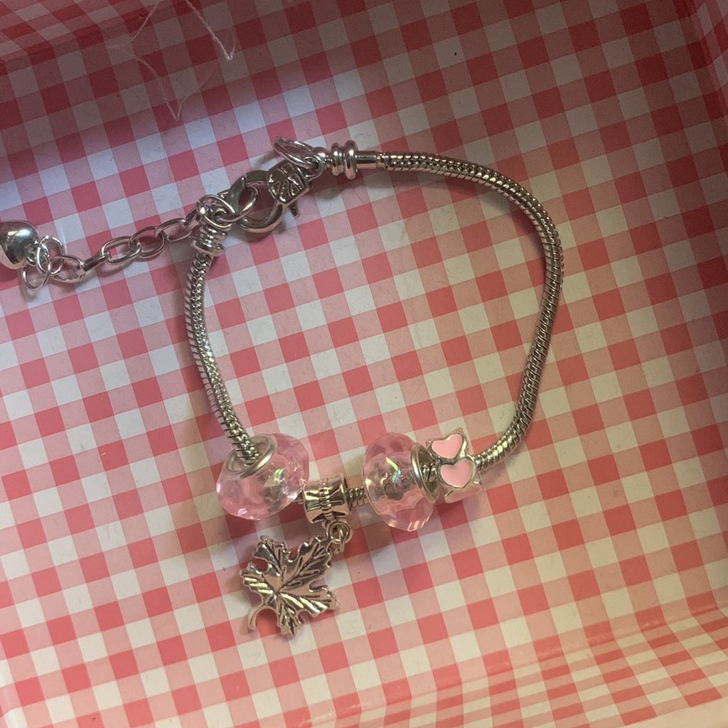 sinceritre tweet media