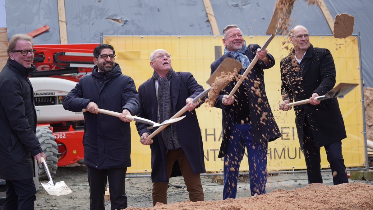 Mit dem Spatenstich für den mittleren Abschnitt der Regionaltangente West beginnen nun die Hauptbauarbeiten in diesem Bereich. Damit befindet sich die gesamte Kernstrecke der RTW von Bad Homburg bis Dreieich-Buchschlag im Süden, die für viele Fahrgäste wichtig ist, im Bau.