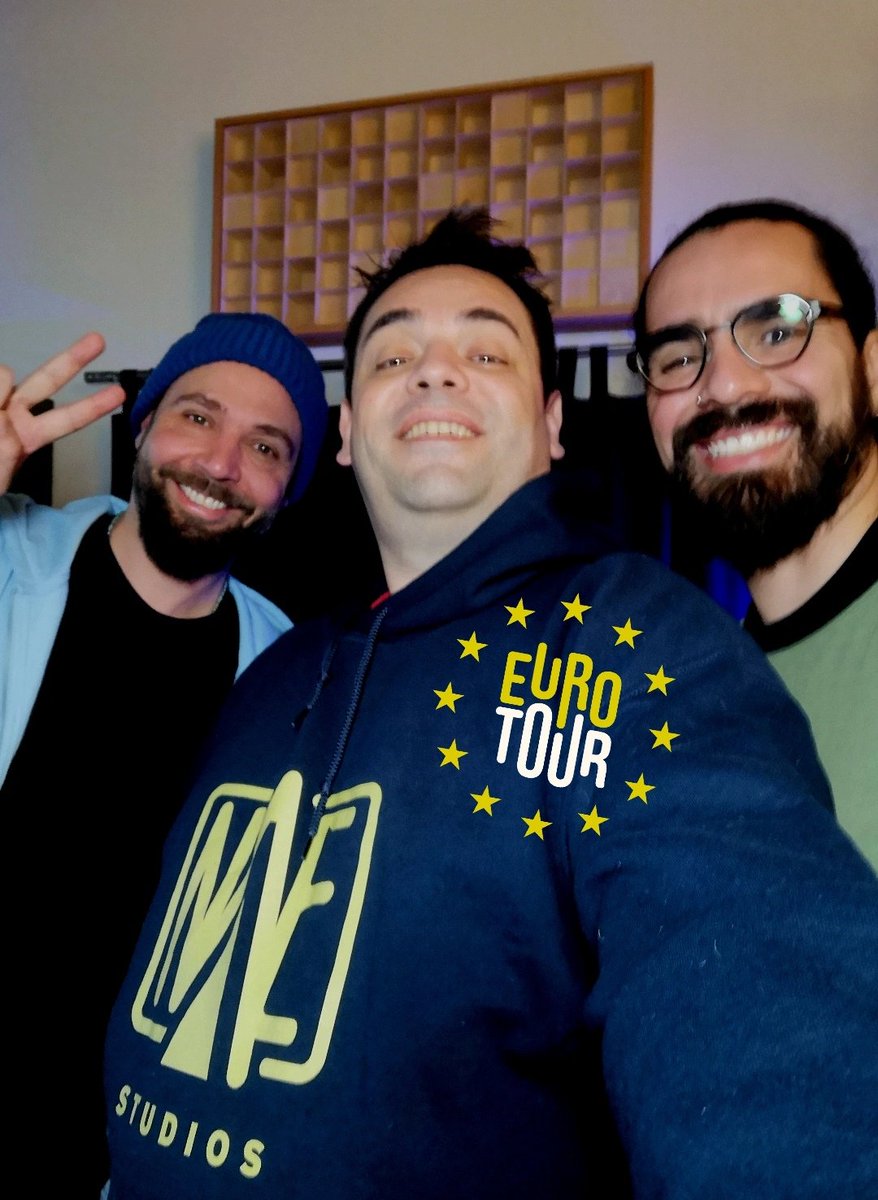 ///  This morning I met Felipe Sanchez Luna and Mr.Maurice Mersinger, two of the founders of the studio <a href="/theklongs/">klingklangklong</a> so I was able to delve deeper into the relationship between light and sound. I found a team of fantastic people who welcomed me with great warmth and professionalism