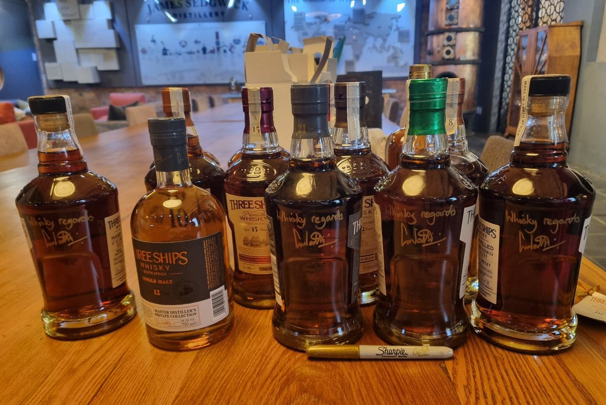 TheWhiskyMaker's tweet photo. Accepting a random invite to catch up and sign a few bottles for a @ThreeShipsSA fan is the least I can do.
Not just any bottles... the full 8 bottle range of the #MastersCollection
#proudlySA πΏπ¦ #whisky https://t.co/wBnUok2sYE