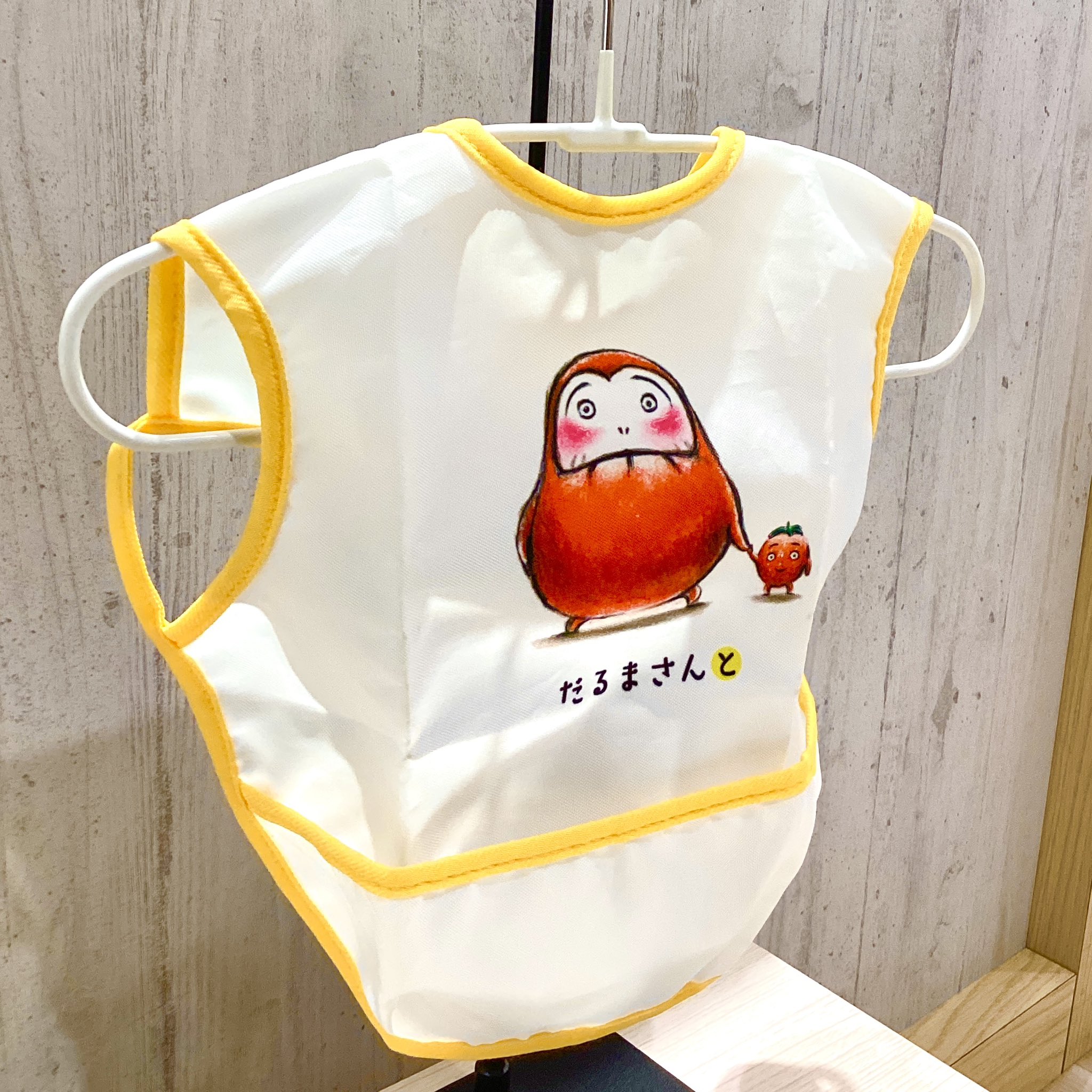 すずきかりん55　1082 エプロン　だるま　ダルマ　手ぬぐい　手拭い EHONS TOKYO on X: 