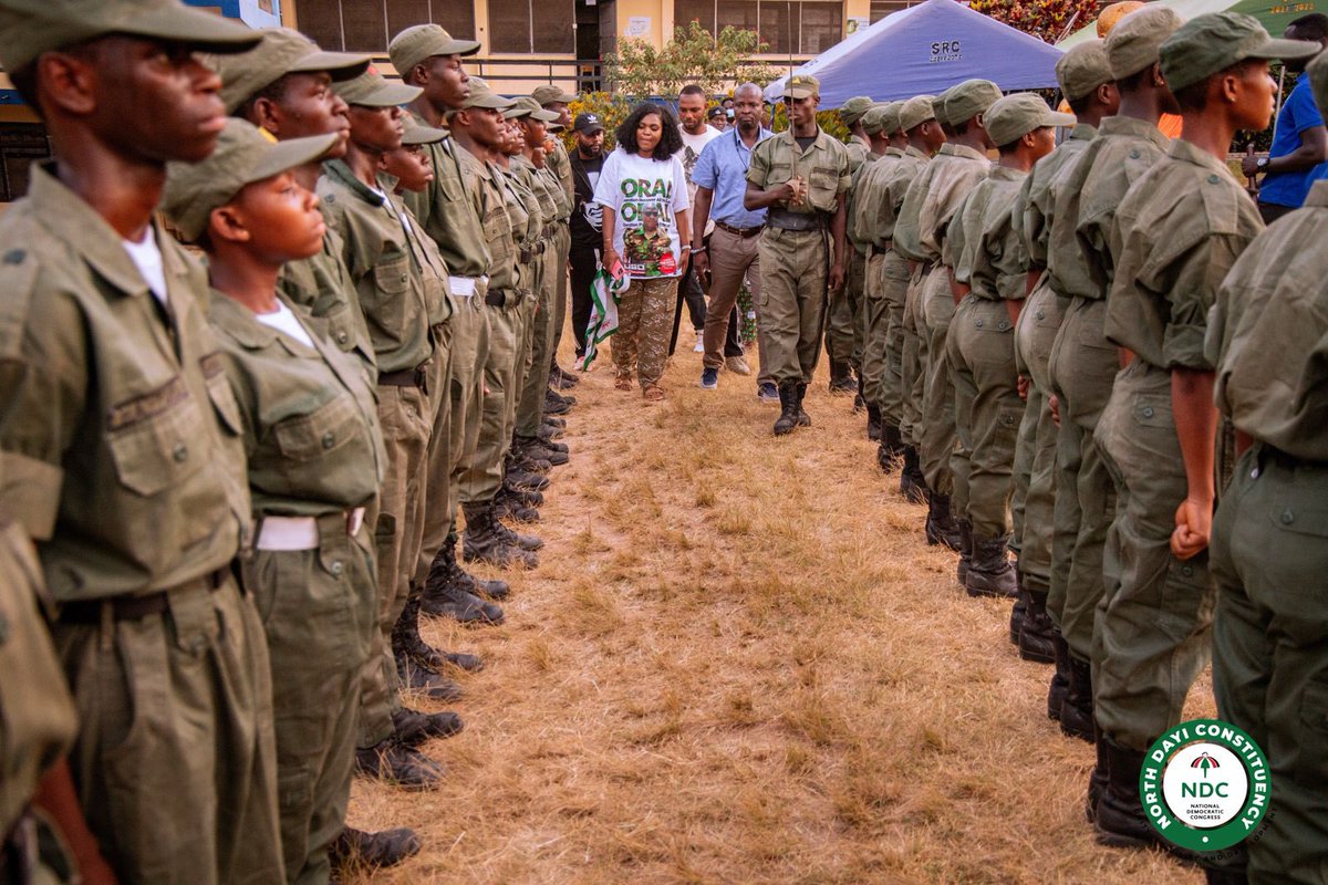 HonJoycelynT's tweet photo. I commissioned a well-equipped Learning Resource Center for Vakpo SHS.* 

 The ceremony, held on Tuesday, was beautifully graced by the Student Cadet Corps parade display in her honor.

#NorthDayi #HonJoycelynTetteh #JohnMahama #24HourEconomy https://t.co/qlGBoM6Kpk