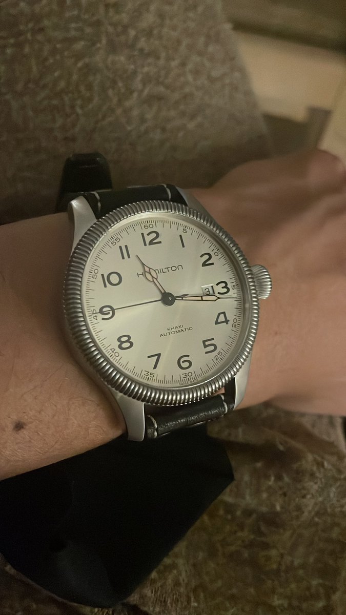 rawnsagar's tweet photo. @hamiltonwatch 
Another added to the collection
Khaki field pioneer 45mm silver dial https://t.co/VHa7Lx4ziu