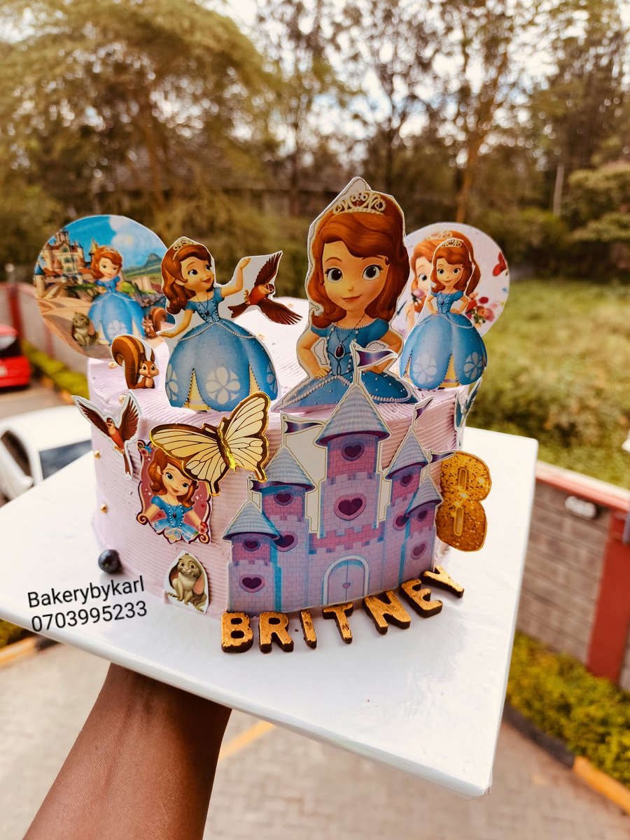 KarolChelsea's tweet photo. Sofia at it's best. You like it, we bake it.
1kg Lemon Cake. @bakery_by_karl Creating memories.
📍Kitengela
☎0724096228/0703995233/102126904
#Bakerybykarlkitengela
#bakerybykarl
#cakeskitengela
#Birthdaycakes
#Weddingcakes
#Graduationcakes
#Alloccassioncakes https://t.co/cZJ6hMXIrv