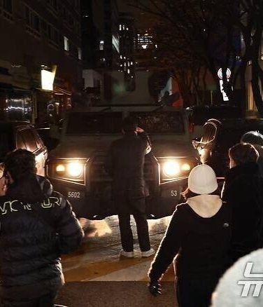 영화는 현실을 이길 수 없는건가.