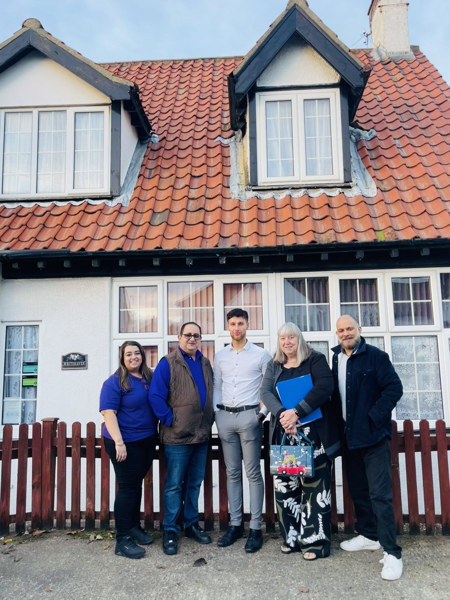 ARMSCARE's tweet photo. We are pleased to welcome Whitehaven Residential Care Home to the ArmsCare Family 💕 

Cameron Carter will be the manager of Whitehaven supported by Trina Skevington, our Operations Director. We look forward to bringing the ArmsCare touch to Whitehaven. https://t.co/dGuT45pPCR