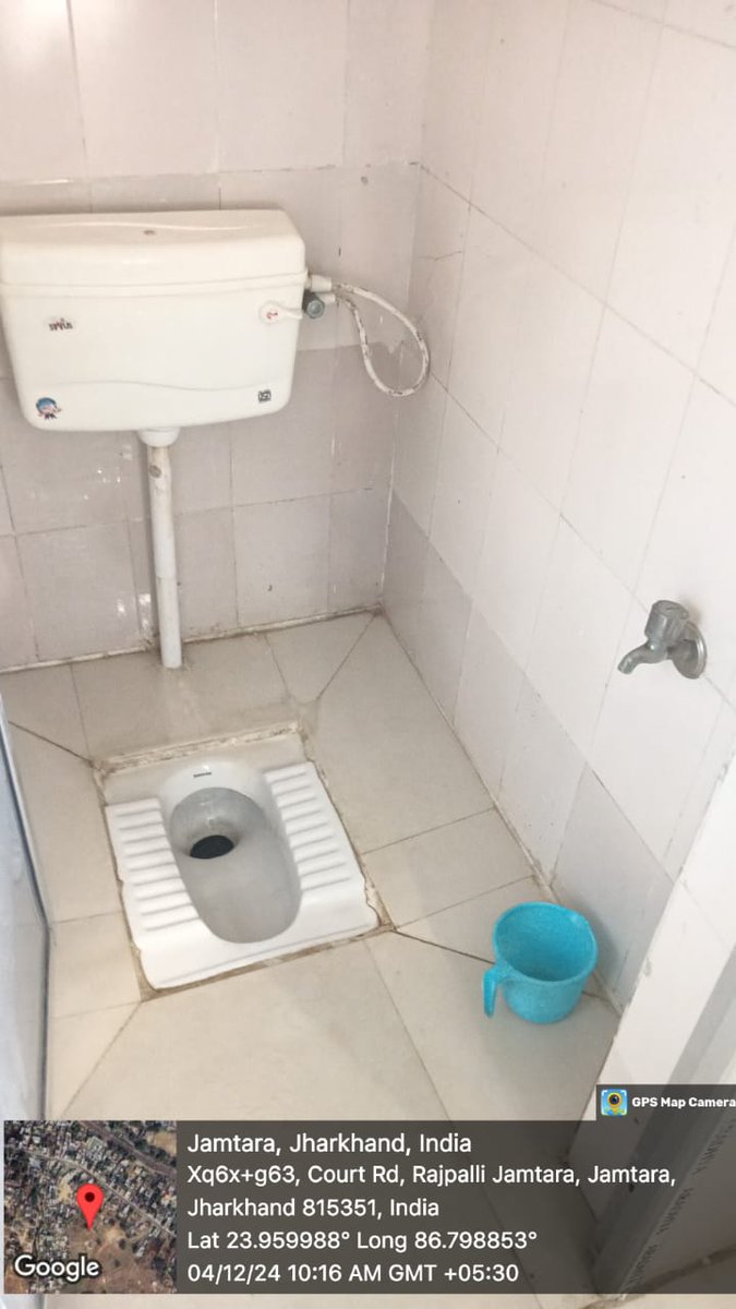 NJamtara's tweet photo. Clean Toilet Campaign at Nagar Panchayat Jamtara https://t.co/8Rl10NjCzA