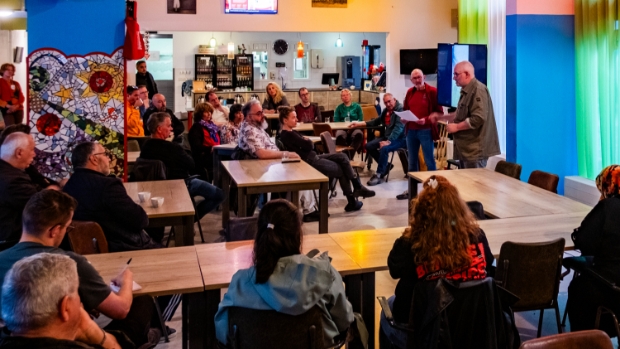 [Extra] Politieke vragen over huurverlaging na wateroverlast in Hilversum: ‘Schept dit een precedent?’ -  hilversumsnieuws.nl/l/347382