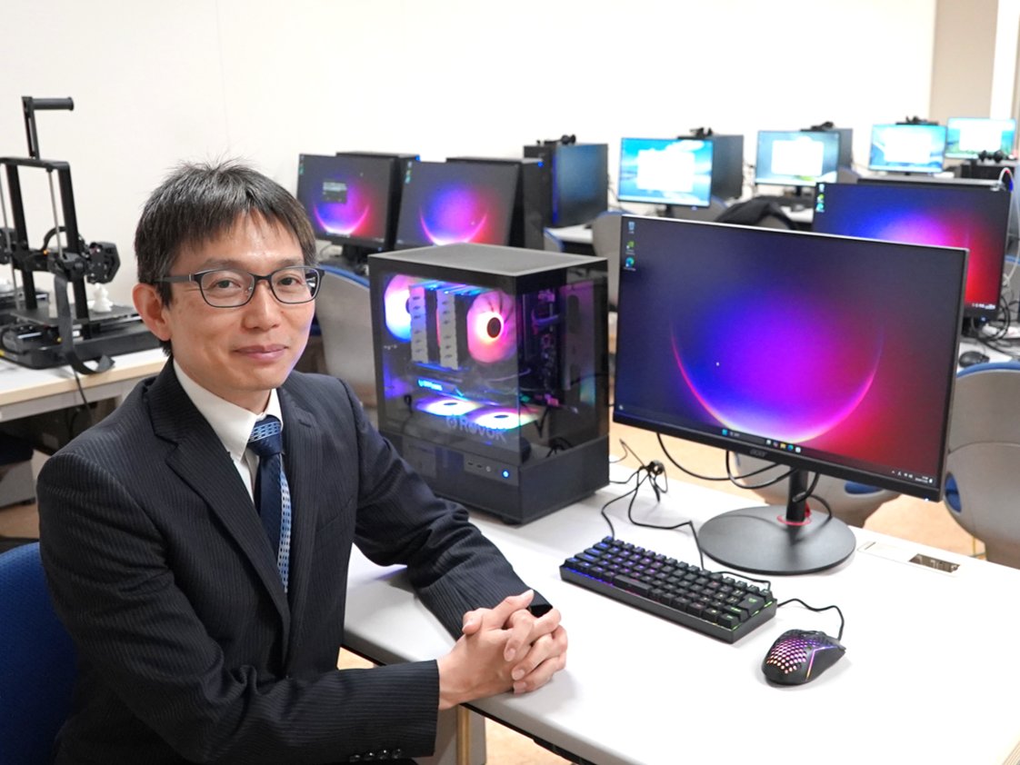 西九州大学様に、高性能PC「#RevoK」を導入いただきました❗
デジタル社会共創学環の授業で、映像クリエティブ系ソフトの利用時などに活用予定です。

RevoKはeスポーツだけでなく、教育機関や企業でも特に高い処理能力が求められるシーンで力を発揮します✨

revok.jp/blogs/news/241…