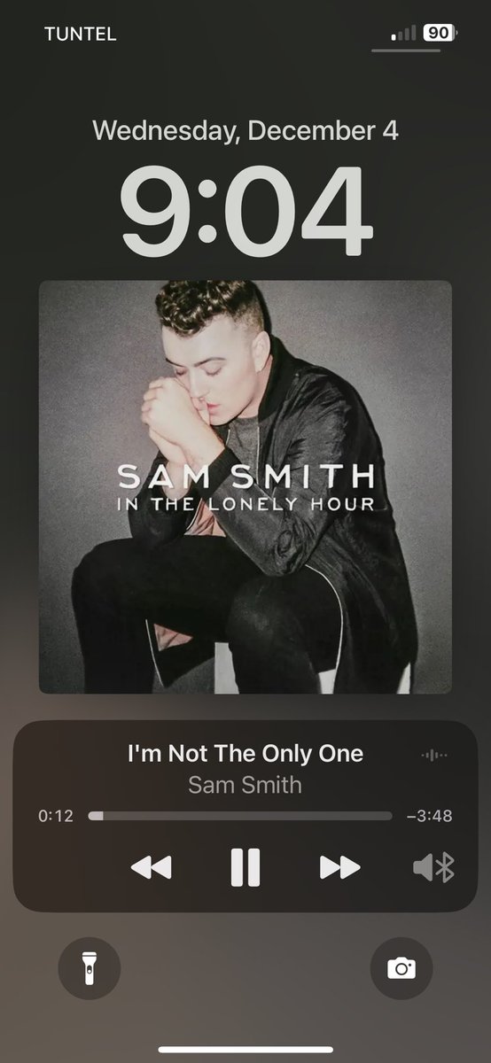 Simply_youssef's tweet photo. If you could describe your past relationship through a song : https://t.co/pDsyN0fAtk