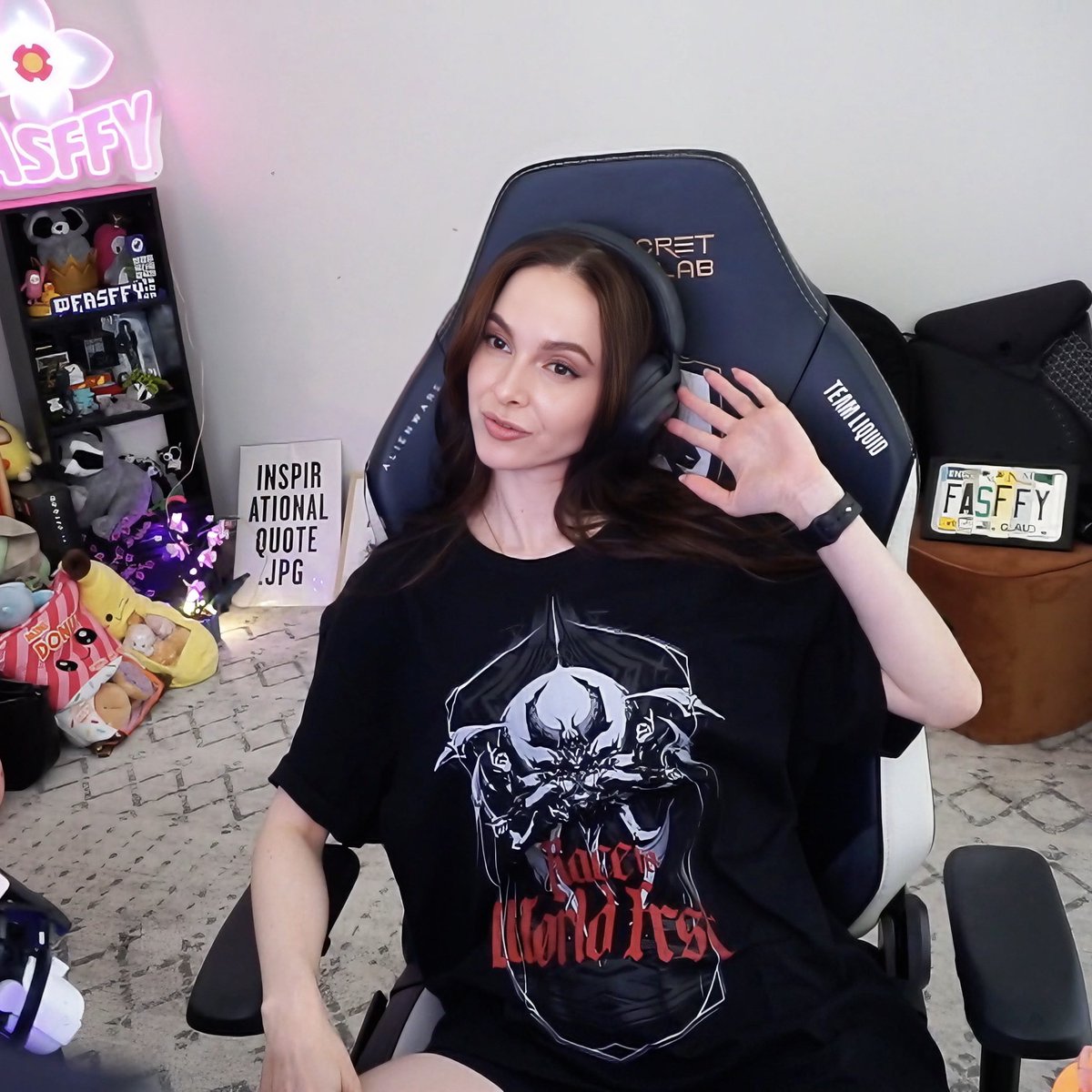 Fasffy's tweet photo. Wish I could stream as long as the new @Alienware Pro Line Headset can go without charge (up to 75 hours) 🥲🥹😭 

MORE <OnlyFangs> Hardcore Wow leveling, will I die today? 😱

https://t.co/ukPcn64hVA #ad https://t.co/zMCPy1qrfl