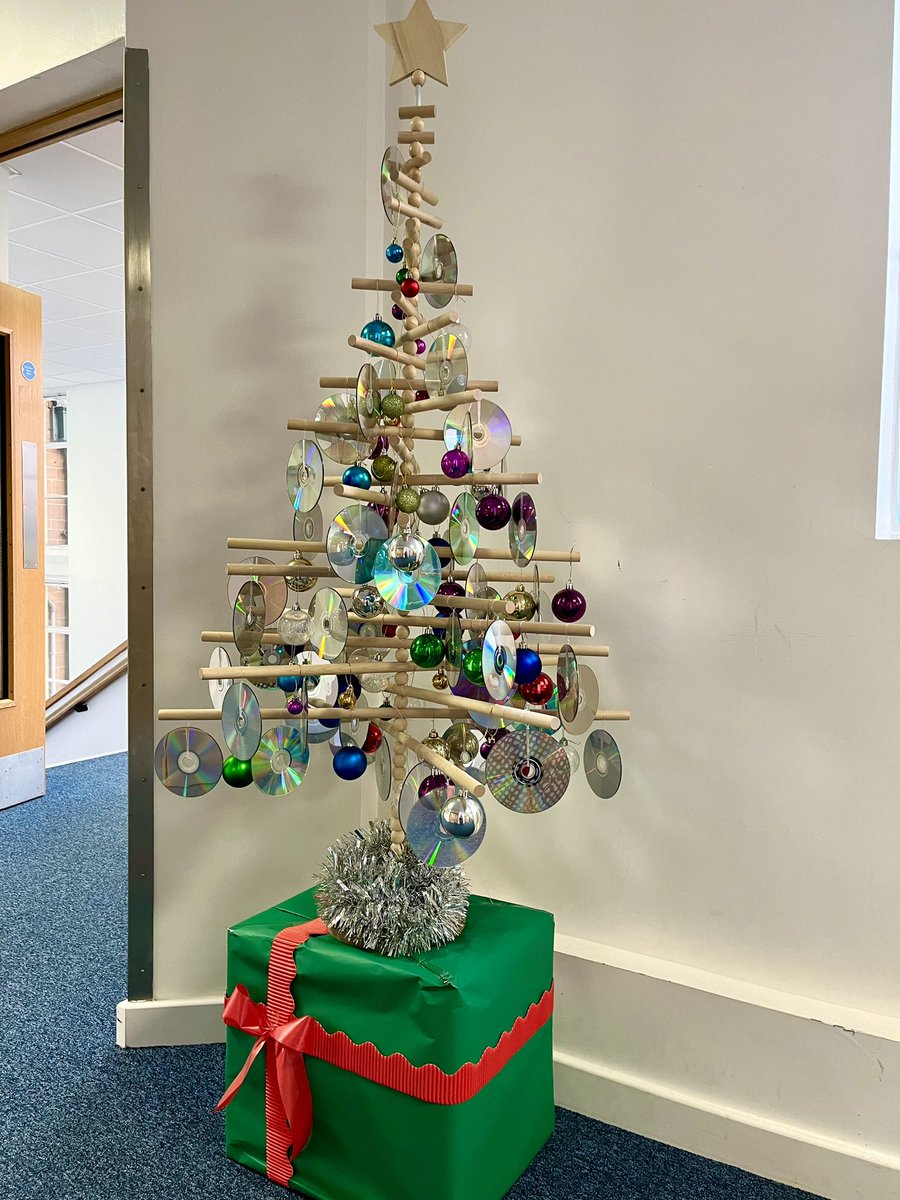 Computing at Nottingham High School tweet media